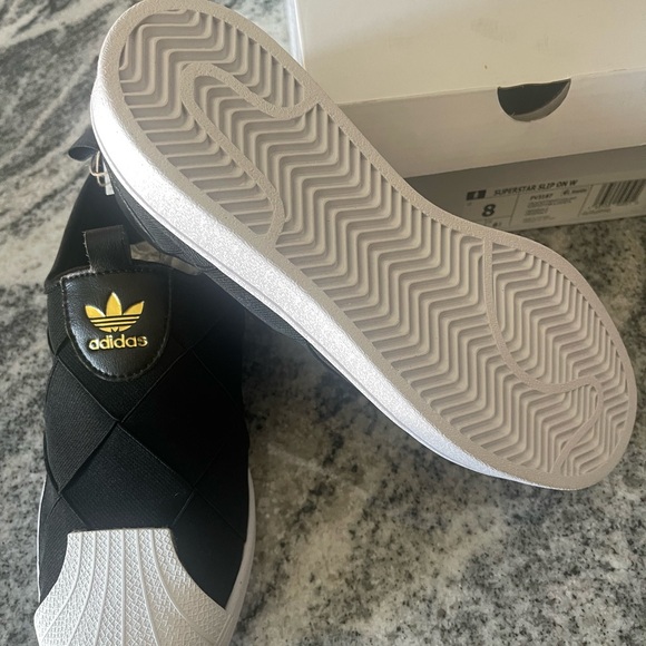Adidas Superstar Slip on. Size 8. NWT, never worn. Black - Picture 2 of 3
